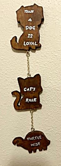 Customizable Pet Pals Hanging Decor: Dog, Cat, and Turtle